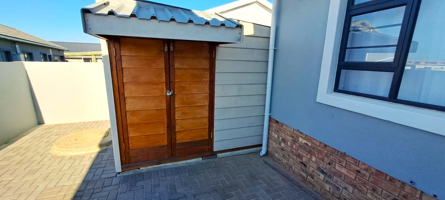 2 Bedroom Property for Sale in Fountains Estate Eastern Cape